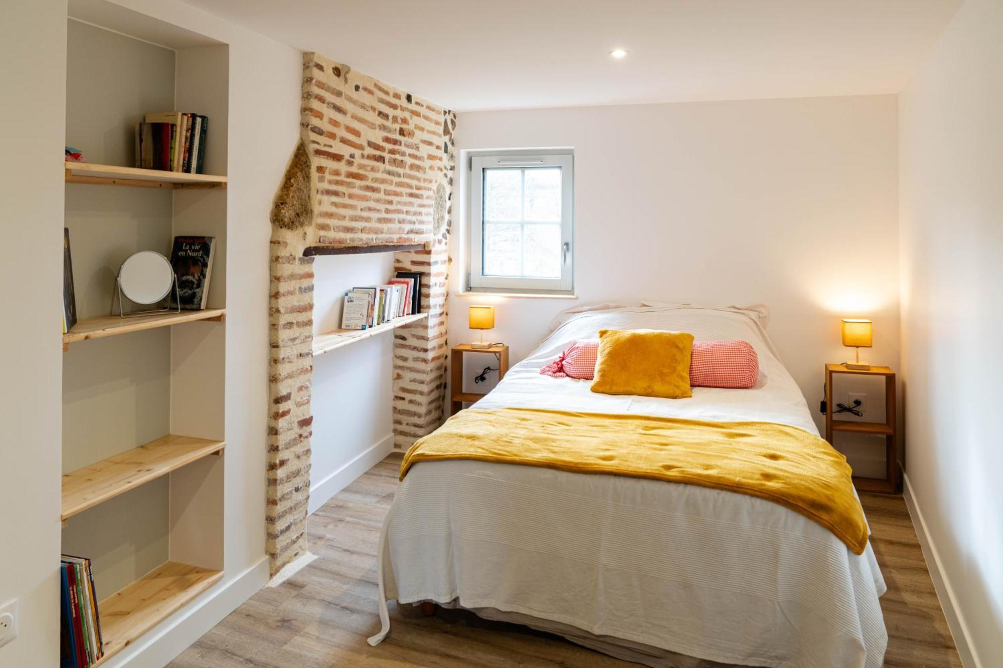 Maison De Caractere, Cure Thermale Et Tourisme, Meuble 4 Etoiles